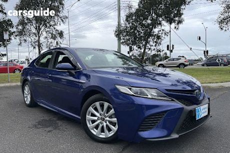 Blue 2019 Toyota Camry Sedan Ascent (hybrid)