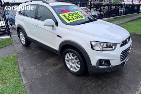 White 2017 Holden Captiva Wagon Active 7 Seater
