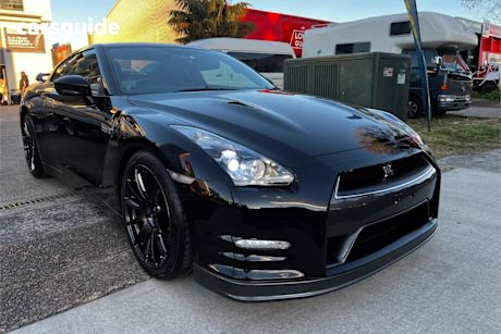 Black 2008 Nissan GT-R Coupe Premium