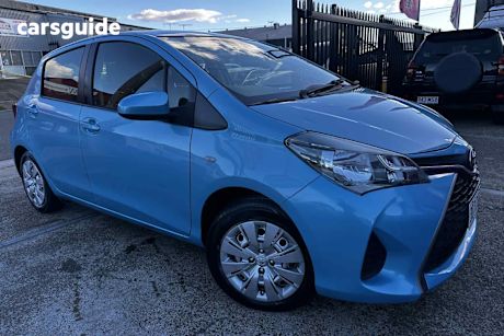 Blue 2016 Toyota Yaris Hatchback Ascent