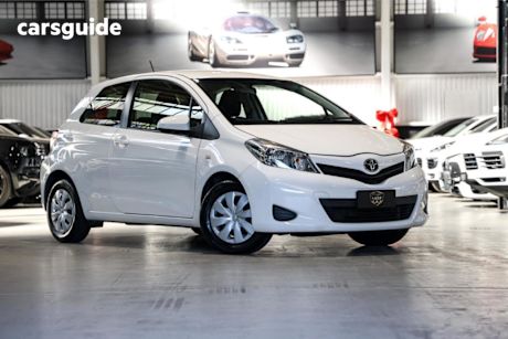 White 2014 Toyota Yaris Hatchback YR
