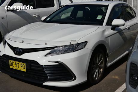 White 2022 Toyota Camry Sedan Ascent