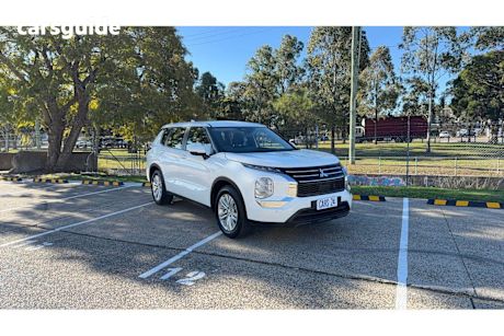 2023 Mitsubishi Outlander Wagon ES 5 Seat (2WD)