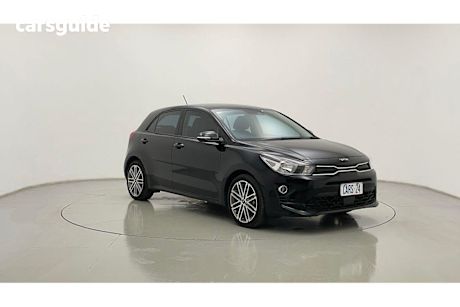 2022 Kia RIO Hatchback Sport