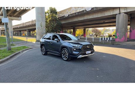 2021 Toyota RAV4 Wagon Edge (awd)
