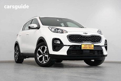 White 2021 Kia Sportage SUV S F