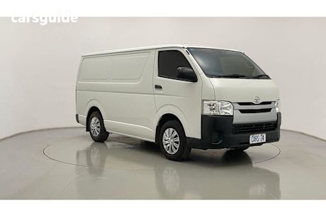 2015 Toyota Hiace Van LWB