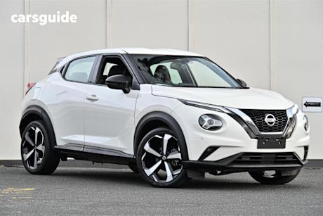 White 2020 Nissan Juke Hatchback ST-L