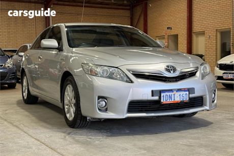 Silver 2010 Toyota Camry Sedan Hybrid