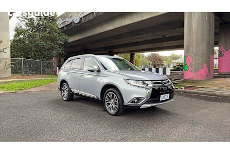 Silver 2016 Mitsubishi Outlander Wagon LS Safety Pack (4X2)