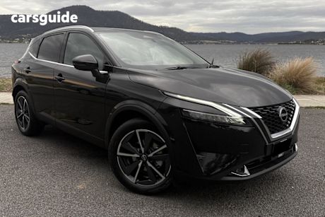 Black 2024 Nissan Qashqai Wagon ST-L
