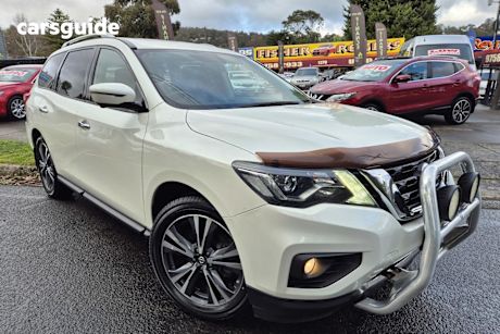 White 2018 Nissan Pathfinder Wagon TI (4X4)