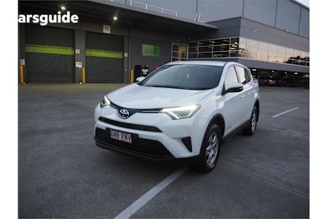 White 2017 Toyota RAV4 OtherCar
