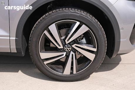 Silver 2025 Volkswagen T-ROC Wagon 140TSI R-Line