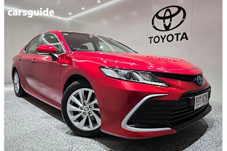 Red 2023 Toyota Camry Sedan ASCENT F