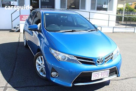 Blue 2014 Toyota Corolla Hatch ASCENT SPORT F