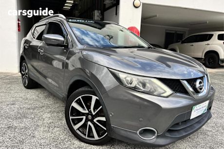Grey 2016 Nissan Qashqai Wagon TI (4X2)