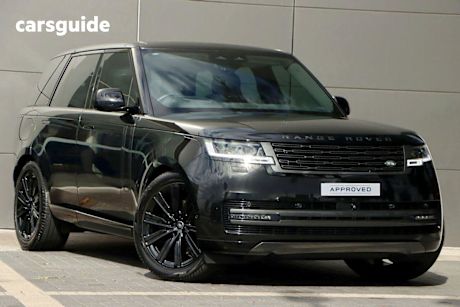 Black 2022 Land Rover Range Rover Wagon D300 SE 4X4