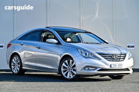 Silver 2011 Hyundai I45 Sedan Premium
