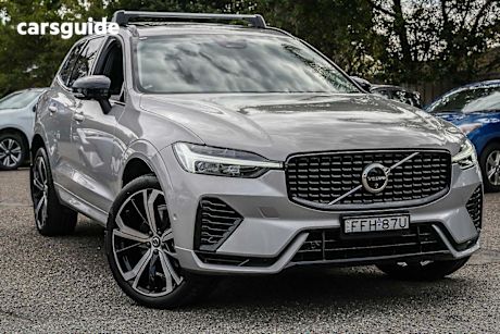 Silver 2024 Volvo XC60 SUV RECHARGE ULTIMATE T8 PLUG-IN HYBRID 4WD