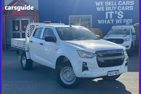 White 2021 Isuzu D-MAX Crew Cab Chassis SX (4X4)