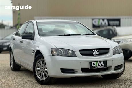 White 2007 Holden Commodore Sedan Omega