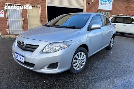 Silver 2009 Toyota Corolla Sedan Ascent