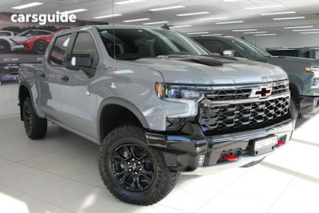 Grey 2024 Chevrolet Silverado Crew Cab Pickup 1500 ZR2