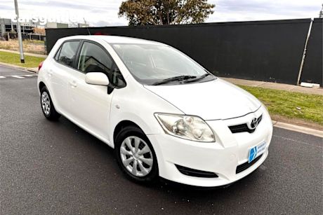 White 2009 Toyota Corolla Hatchback Ascent