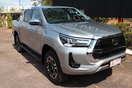 Silver 2022 Toyota Hilux Double Cab Pick Up SR5 + Premium Interior (4X4)