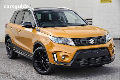 Yellow 2024 Suzuki Vitara Wagon TURBO SHADOW F
