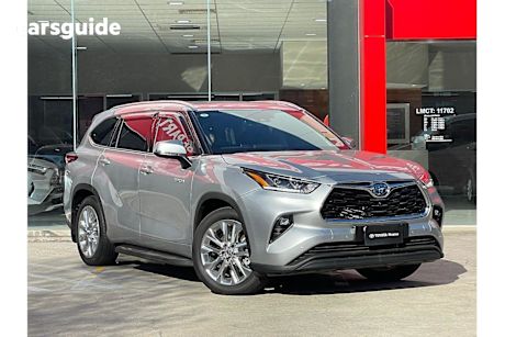 Silver 2024 Toyota Kluger Wagon GRANDE 4X4