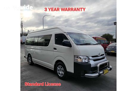 White 2014 Toyota Hiace Bus Commuter
