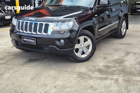Black 2013 Jeep Grand Cherokee Wagon Laredo (4X4)