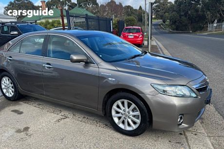 Grey 2010 Toyota Camry Sedan Hybrid