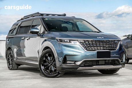 Grey 2022 Kia Carnival Wagon Platinum