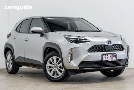 Silver 2021 Toyota Yaris Cross Wagon GX 4X4