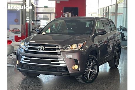 Grey 2017 Toyota Kluger SUV GX F