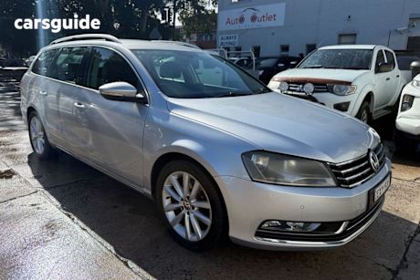 Silver 2013 Volkswagen Passat Wagon 125 TDI Highline