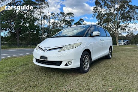 White 2010 Toyota Tarago Wagon GLI V6