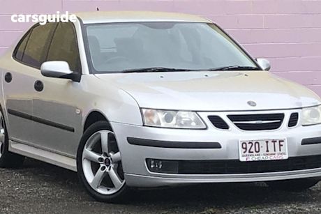 Silver 2005 Saab 9-3 Sedan Vector 2.0T