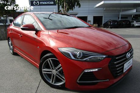 Red 2017 Hyundai Elantra Sedan SR Turbo (red)