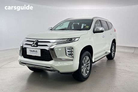 White 2021 Mitsubishi Pajero Sport Wagon GLX (4X4) 5 Seat