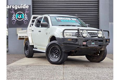 White 2010 Mitsubishi Triton Double Cab Utility GL-R (4X4)
