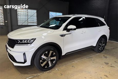 White 2022 Kia Sorento Wagon Sport+ 7 Seat