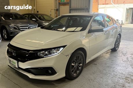 White 2021 Honda Civic Sedan VTI-S
