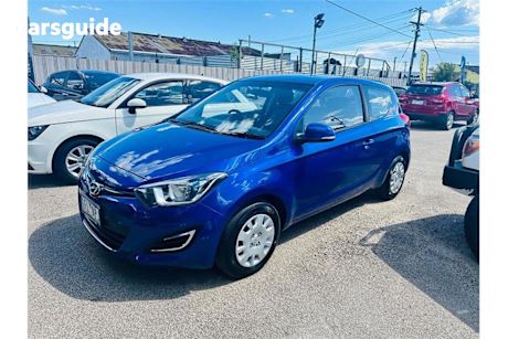 Blue 2015 Hyundai I20 OtherCar
