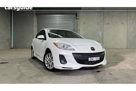 White 2012 Mazda 3 Hatchback Maxx Sport