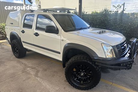 White 2011 Isuzu D-MAX Dual Cab Utility SX (4X4)