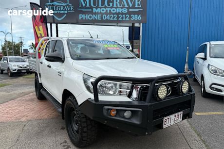 White 2019 Toyota Hilux Double Cab Chassis SR (4X4)